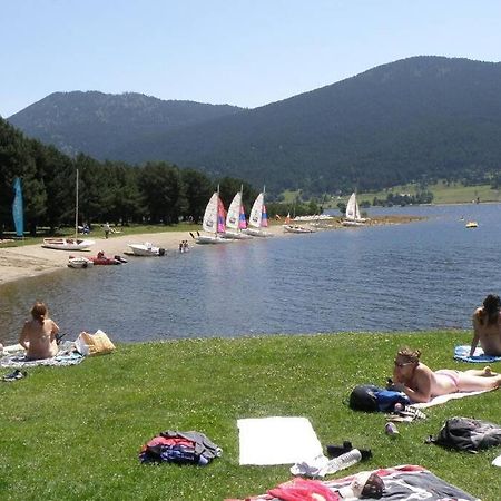 Les Angles: Esqui, Base Nautica, Naturaleza, Bike Park, ... Exterior photo